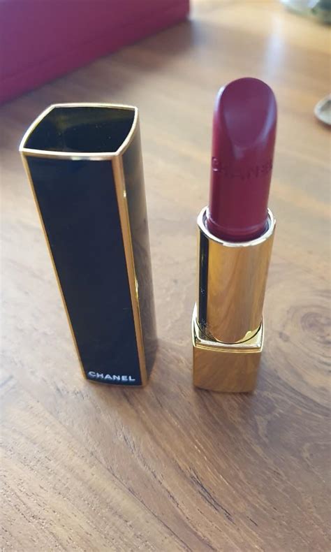 chanel 847 rouge majestueux|Chanel Rouge Majestueux & Rouge Noble Rouge .